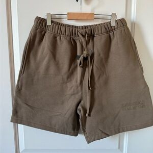 Essentials, medium, jogging shorts